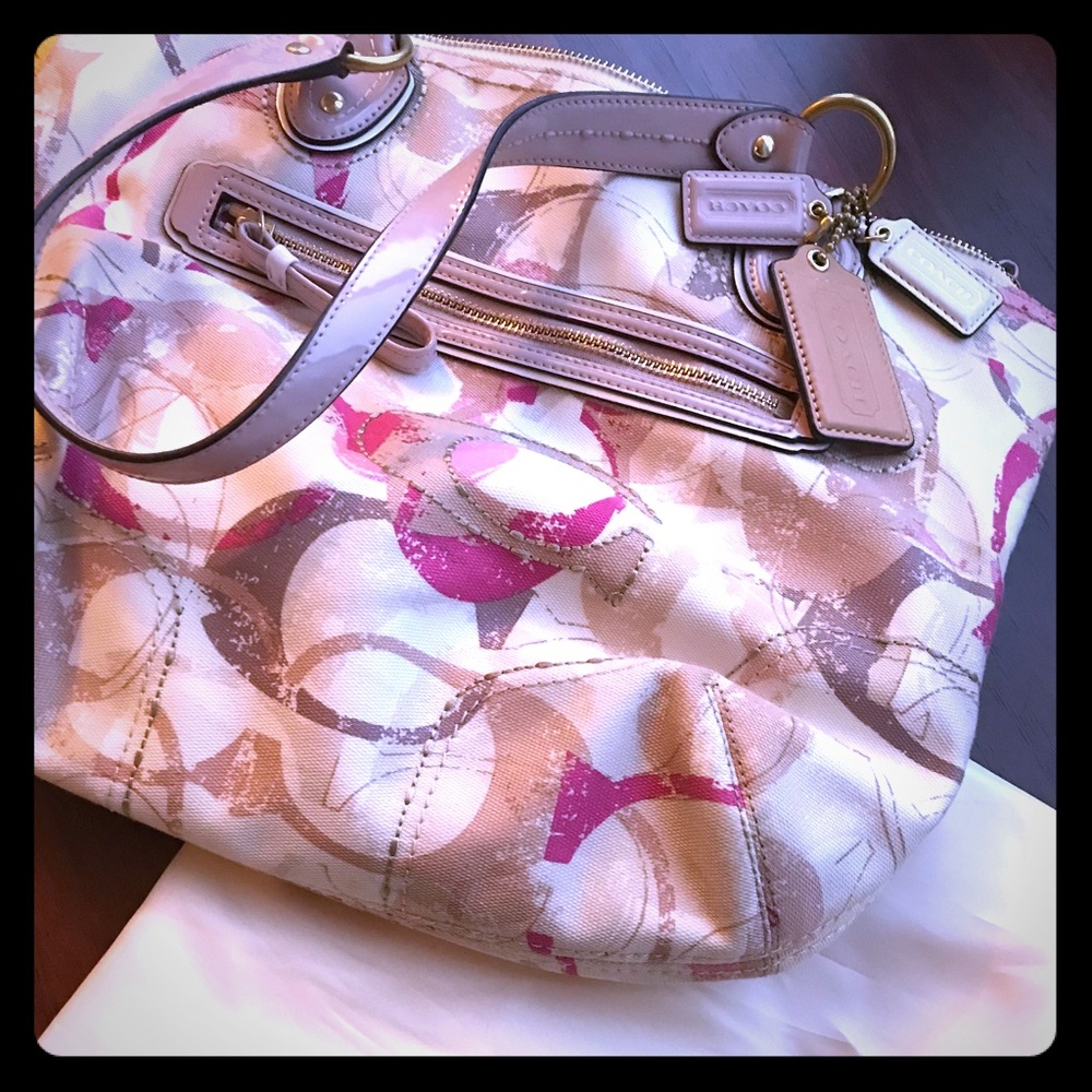 Authentic Springtime Coach Handbag :)